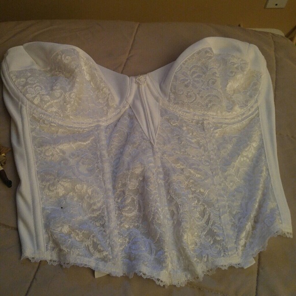 Strapless bra to wear with formal wear - Picture 1 of 3
